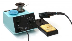 800px-Soldering_Station_Weller_2
